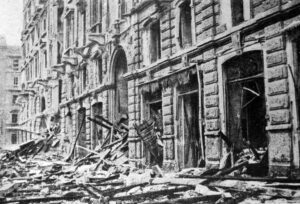 Centro Storico di Milano bombardato durante la seconda guerra mondiale